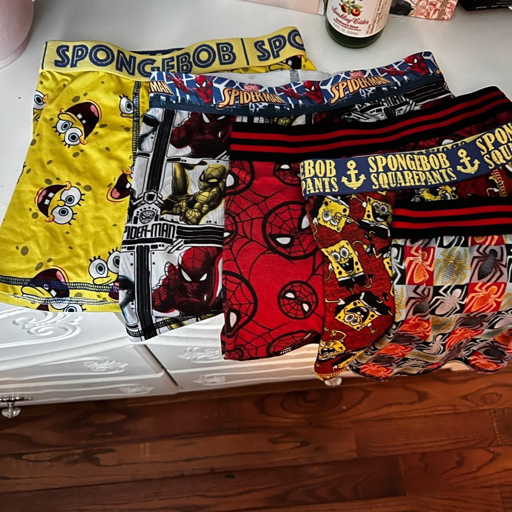 Marvel Yellow and Red Boxers Matching Set comes with all 5!